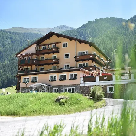 Ferienwohnung Fuer 8 Personen Ca 100 Qm In Juifenau, Tirol Nordtirol
